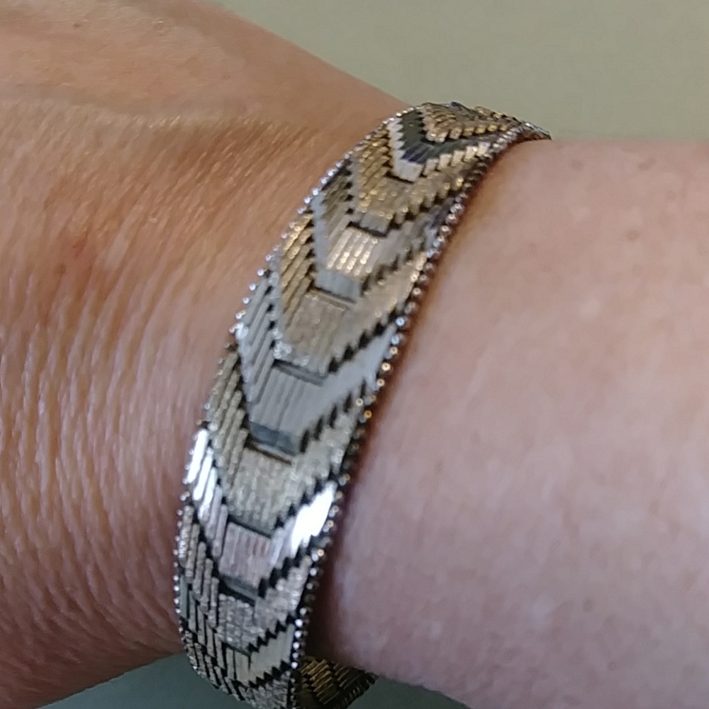 Sterling Silver Chevron Textured Bangle Bracelet - Silver